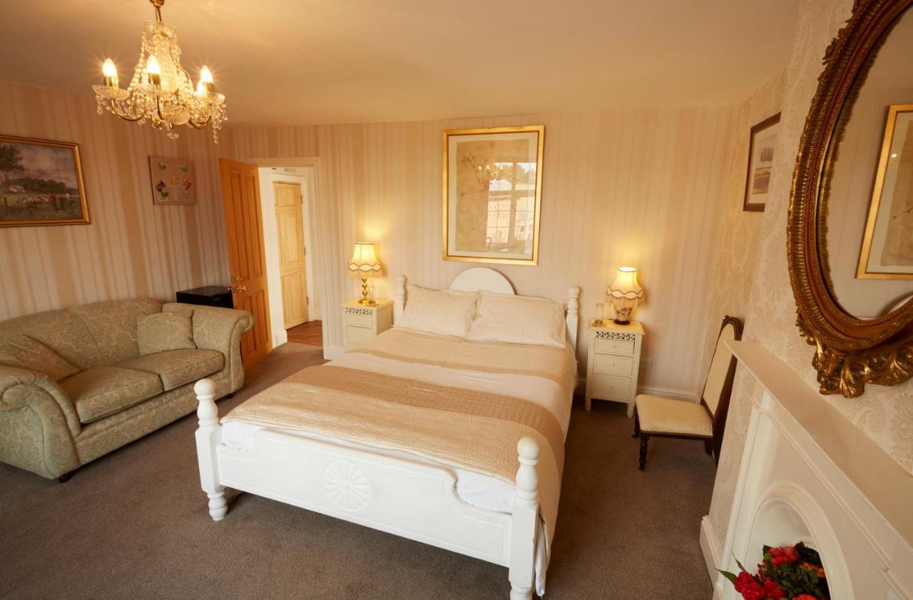 Lower Drayton Farm Bed and breakfast